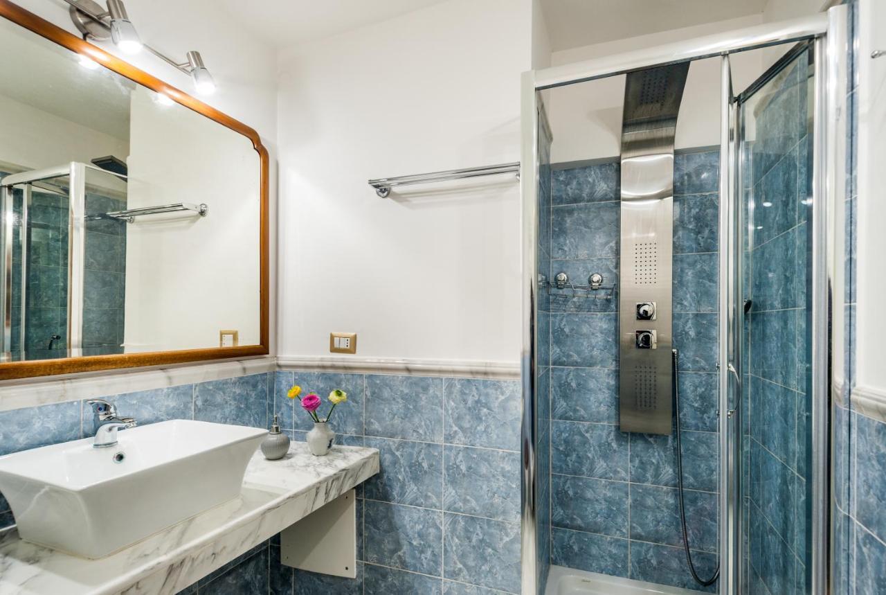 Palazzo Bernardini Suites Lecce Eksteriør bilde