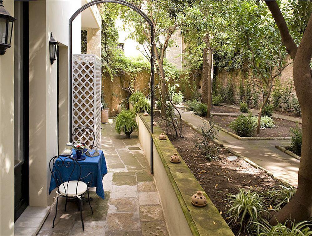 Palazzo Bernardini Suites Lecce Eksteriør bilde