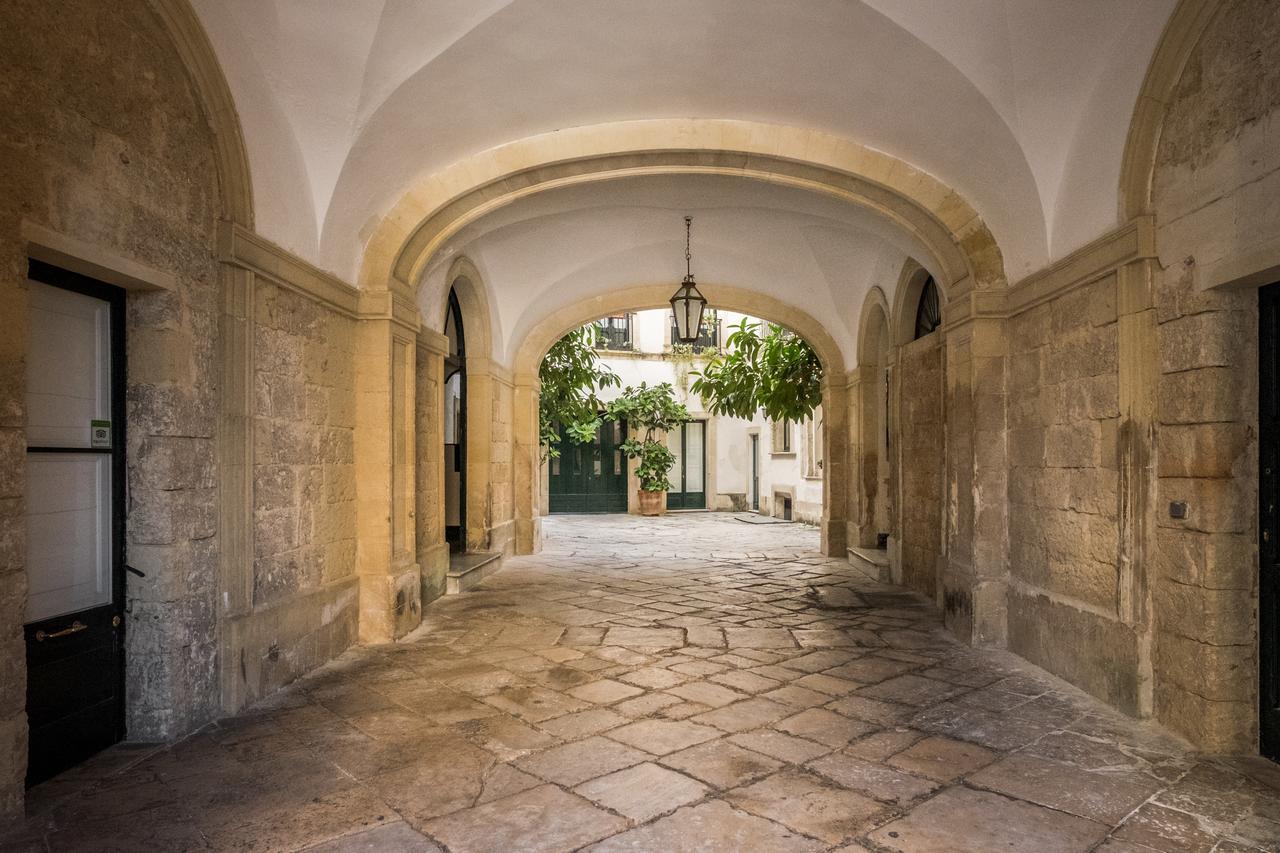 Palazzo Bernardini Suites Lecce Eksteriør bilde